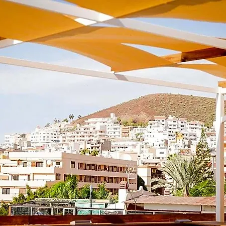 Хостел Ocean Nomads Coworking Tenerife *
