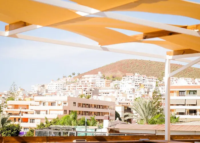 Albergue Ocean Nomads Coworking Tenerife