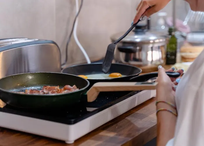 Ocean Nomads Coworking Tenerife ארונה